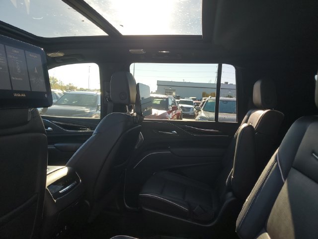 Certified 2021 Cadillac Escalade ESV Sport w/ Driver Assist Tech Package AWD/4WD image 8