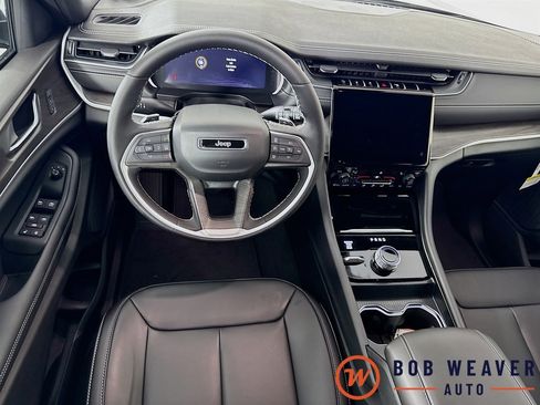 New 2025 Jeep Grand Cherokee L Limited w/ Trailer Tow Package image 23