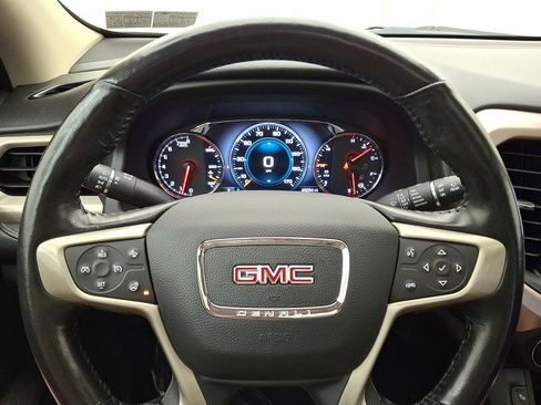 Used 2017 GMC Acadia Denali w/ Technology Package AWD/4WD image 16