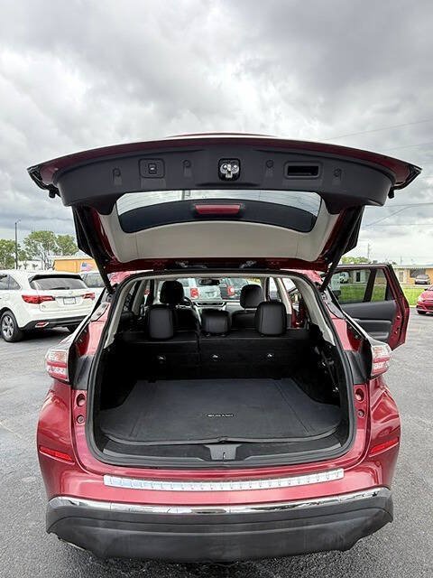 Used 2018 Nissan Murano Platinum w/ Cargo Package FWD image 17