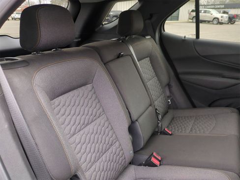 Certified 2021 Chevrolet Equinox LT image 24