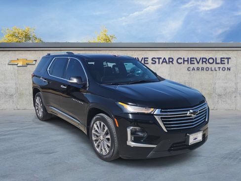 Used 2023 Chevrolet Traverse Premier w/ LPO, Cargo Package FWD image 1