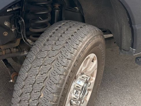 Used 2023 Ford F350 XLT w/ FX4 Off-Road Package AWD/4WD image 13