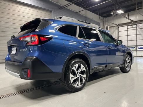 Used 2020 Subaru Outback Limited AWD/4WD image 7