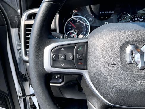 Used 2023 RAM 1500 Big Horn AWD/4WD image 21