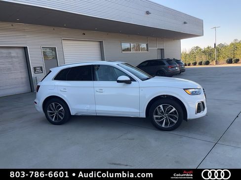 Used 2022 Audi Q5 2.0T Premium Plus image 1