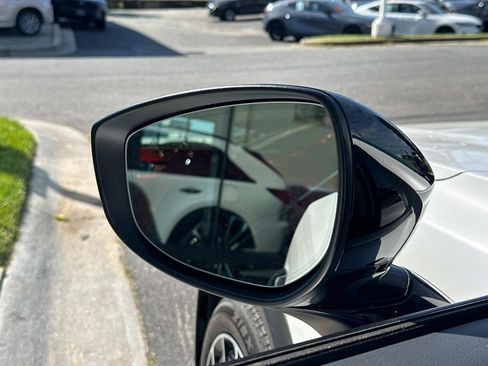 Certified 2025 MAZDA CX-70 Plug-In Hybrid w/ Premium Plus image 15