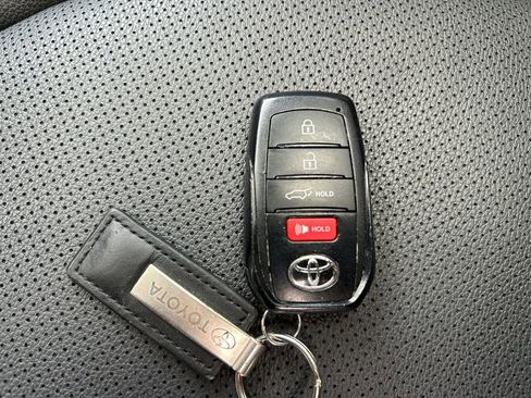 Used 2024 Toyota Grand Highlander AWD image 30