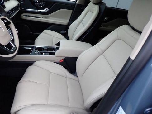 New 2025 Lincoln Corsair Grand Touring w/ Equipment Group 302A image 15