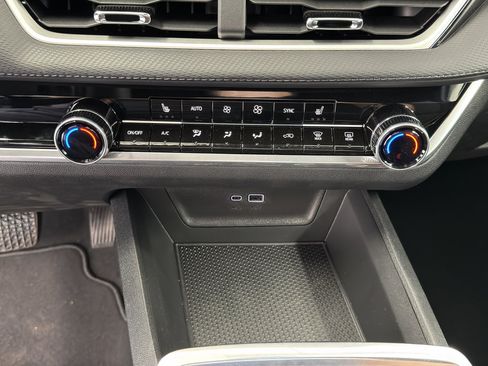 New 2026 Chevrolet Equinox LT AWD/4WD image 20