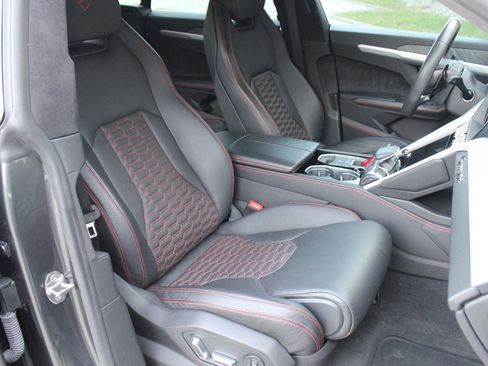 Used 2019 Lamborghini Urus AWD image 29