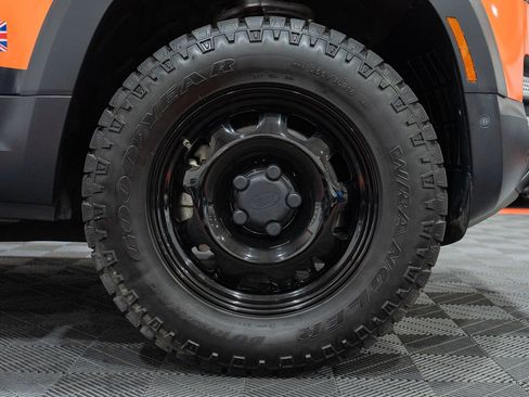 Used 2022 Land Rover Defender 110 S AWD/4WD image 24