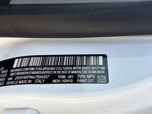 Used 2018 Alfa Romeo Stelvio Sport w/ Quick Order Package 22J Sport AWD/4WD image 15