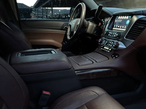 Used 2016 Chevrolet Tahoe LTZ AWD/4WD image 19