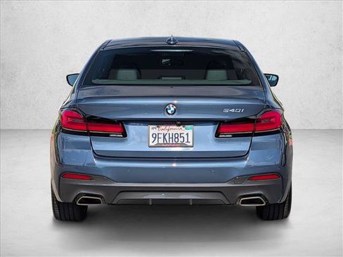 Used 2023 BMW 540i w/ M Sport Package RWD image 7