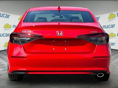 Used 2025 Honda Civic Sport image 5