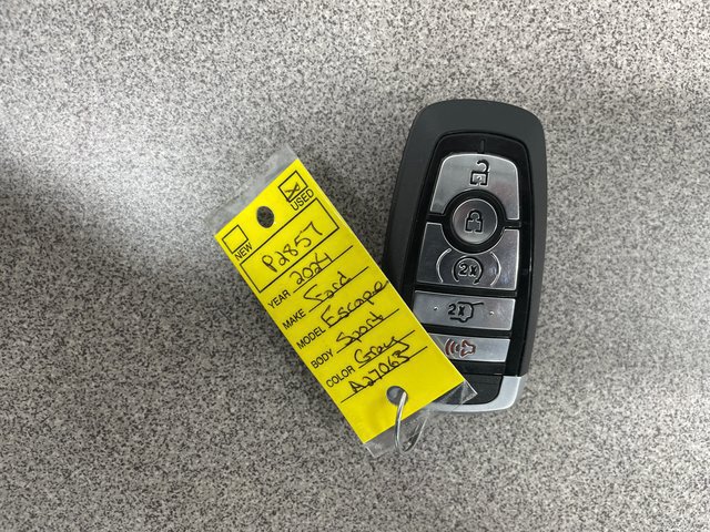 Used 2024 Ford Escape ST-Line AWD/4WD image 25