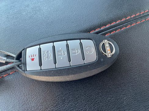 Used 2025 Nissan Altima 2.5 SR image 18