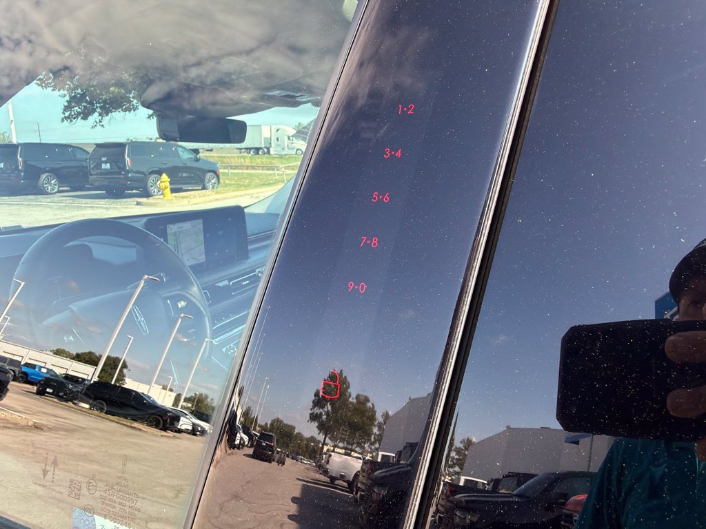 Used 2025 Lincoln Aviator Reserve w/ Equipment Group 201A AWD/4WD image 12