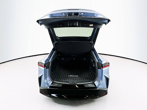 Used 2023 Lexus RZ 450e Premium w/ Technology Package image 28