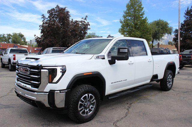 Used 2024 GMC Sierra 3500 SLE w/ SLE Convenience Package AWD/4WD image 1