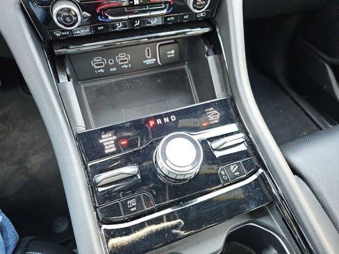 Used 2023 Jeep Grand Cherokee Overland w/ Advanced Protech Group III image 24