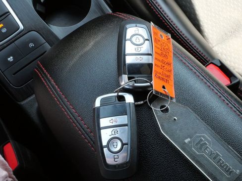 Certified 2024 Ford Escape ST-Line FWD image 37