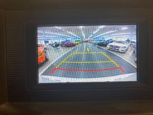 Used 2019 Hyundai Elantra SE w/ Cargo Package FWD image 21