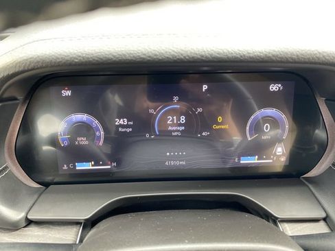 Used 2022 Jeep Grand Cherokee L Limited image 21