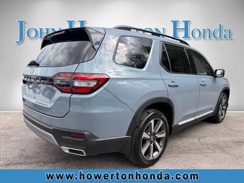 Used 2025 Honda Pilot Elite image 4