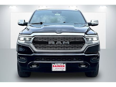 Used 2022 RAM 1500 Limited w/ Body-Colour Bumper Group AWD/4WD image 3
