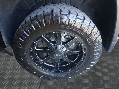 Used 2025 Chevrolet Silverado 2500 LT w/ Trail Boss Package image 23