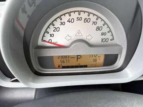 Used 2009 smart fortwo passion image 16