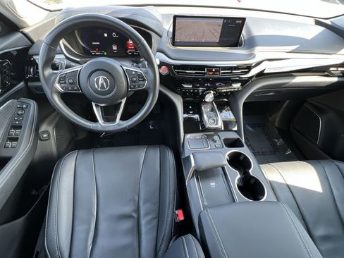 Certified 2024 Acura MDX w/ Technology Package FWD image 20