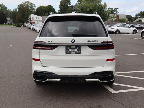 Used 2025 BMW X7 M60i AWD/4WD image 7