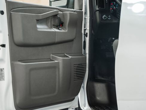 Used 2024 GMC Savana 2500 w/ Driver Convenience Package RWD image 39