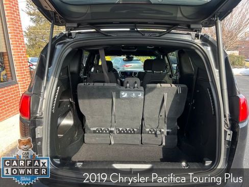 Used 2019 Chrysler Pacifica Touring Plus w/ Advanced Safetytec Group image 15