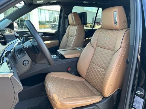 Certified 2024 Cadillac Escalade Sport w/ Touring Package AWD/4WD image 21
