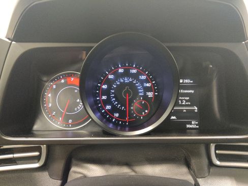 Used 2023 Hyundai Elantra SEL FWD image 23