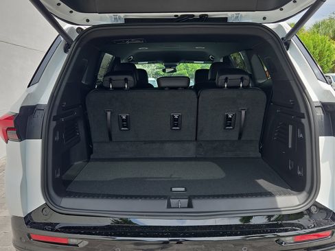 New 2026 Buick Enclave Sport Touring image 8