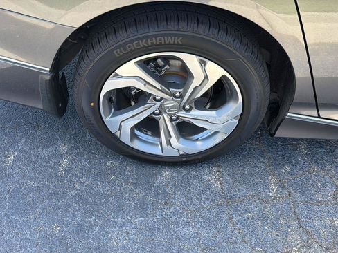 Used 2020 Honda Accord EX-L image 40