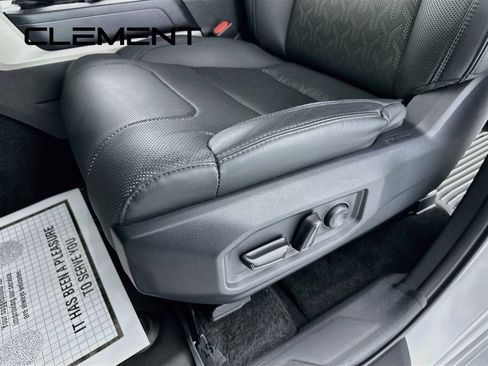 Used 2024 Toyota Tundra SR5 w/ SR5 Premium Package AWD/4WD image 28