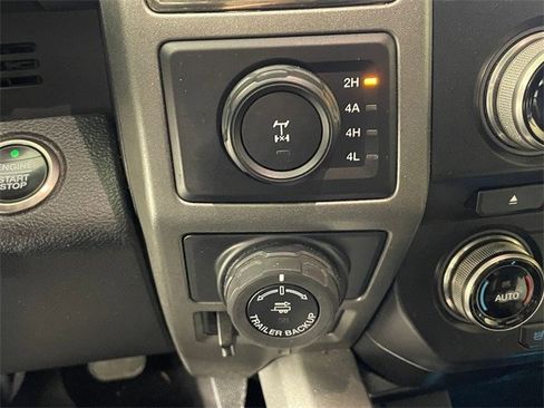 Certified 2017 Ford F150 Raptor w/ Equipment Group 802A Luxury image 9