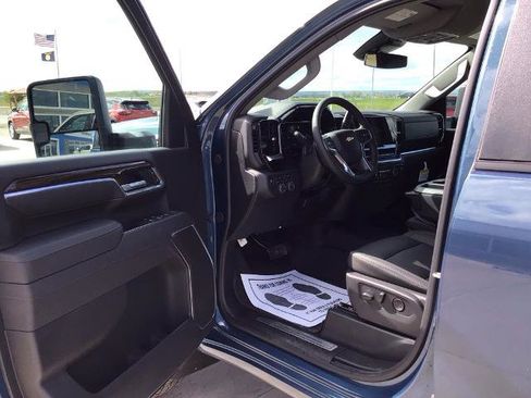 New 2026 Chevrolet Silverado 3500 LT AWD/4WD image 10