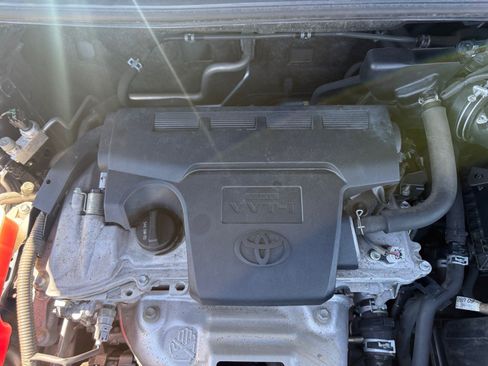 Used 2015 Toyota RAV4 Limited FWD image 21