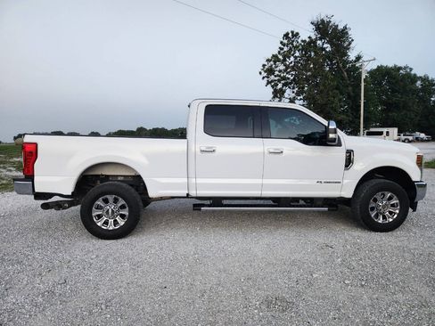 Used 2018 Ford F250 XLT w/ XLT Premium Package AWD/4WD image 6
