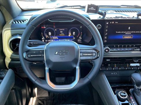 Used 2024 Chevrolet Colorado ZR2 w/ ZR2 Bison Edition image 8