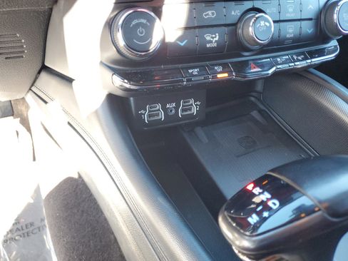 Used 2022 Dodge Durango R/T image 25