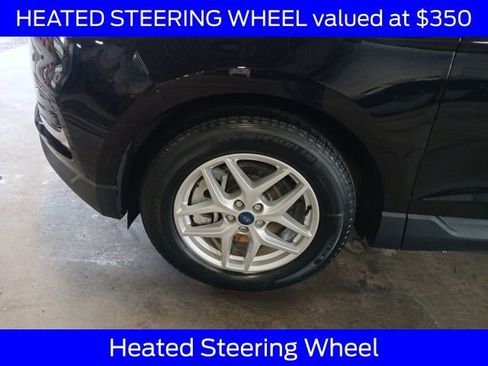 Used 2022 Ford Edge SEL w/ Convenience Package image 4