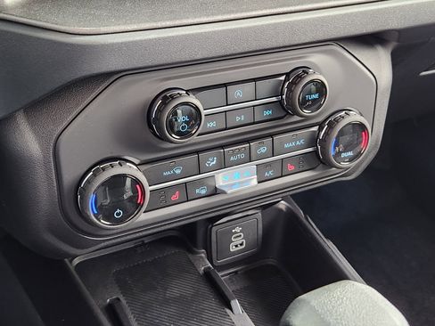 New 2026 Ford Bronco Big Bend AWD/4WD image 24